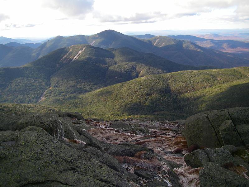 IMGP5346 Marcy 03.JPG - View from the top of Mt Marcy - Photo by Rickey Shortt